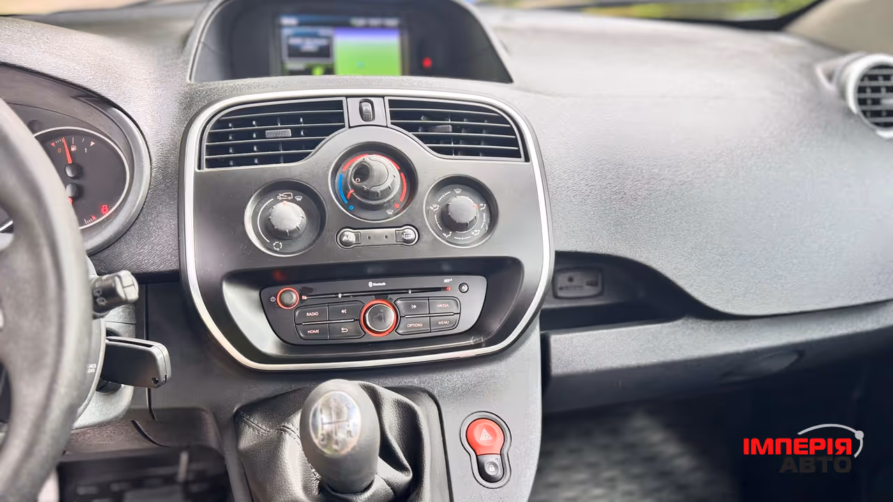 Renault Kangoo - фото 16