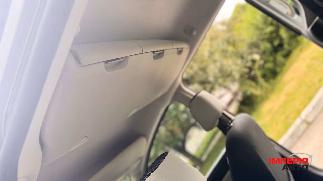 Renault Kangoo - фото 14