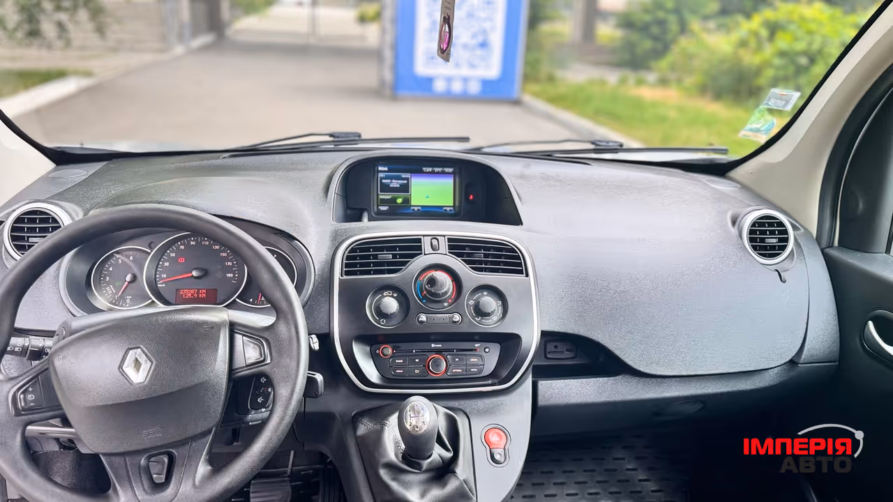 Renault Kangoo - фото 15