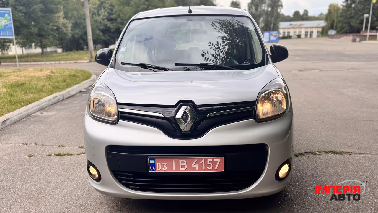Renault Kangoo - фото 8