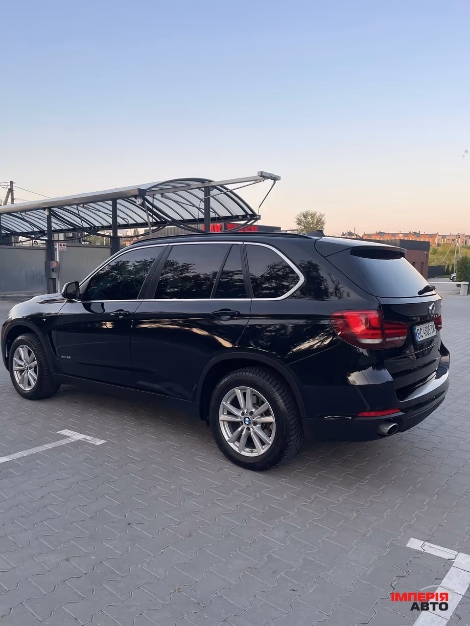 BMW X5 - фото 6