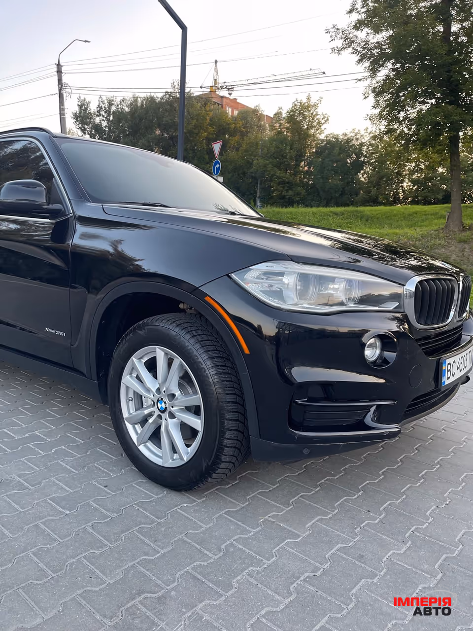 BMW X5 - фото 8