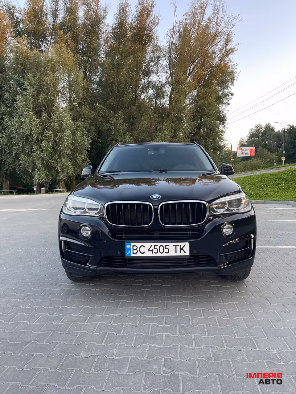 BMW X5 - фото 2