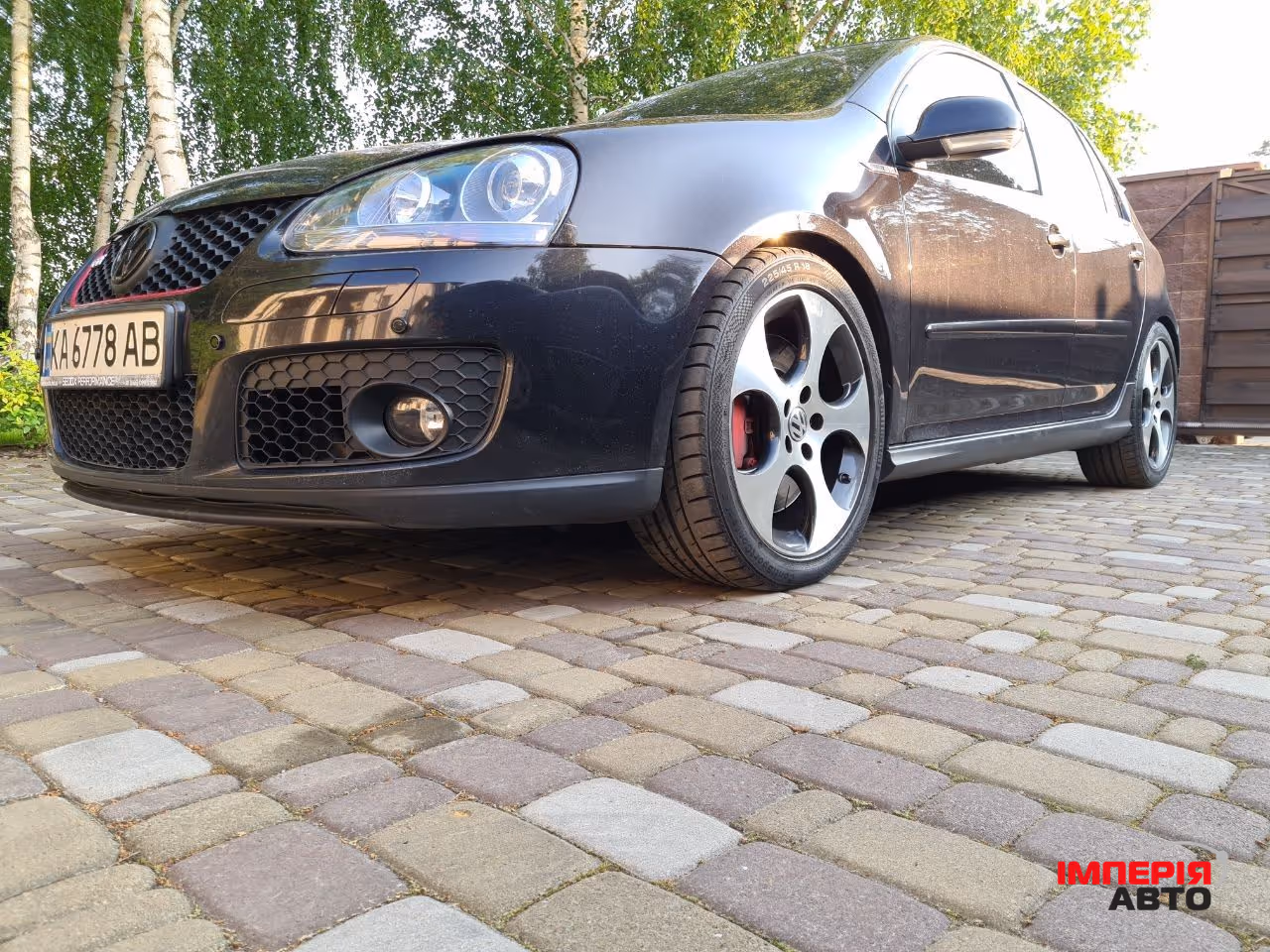 Volkswagen Golf GTI - фото 3