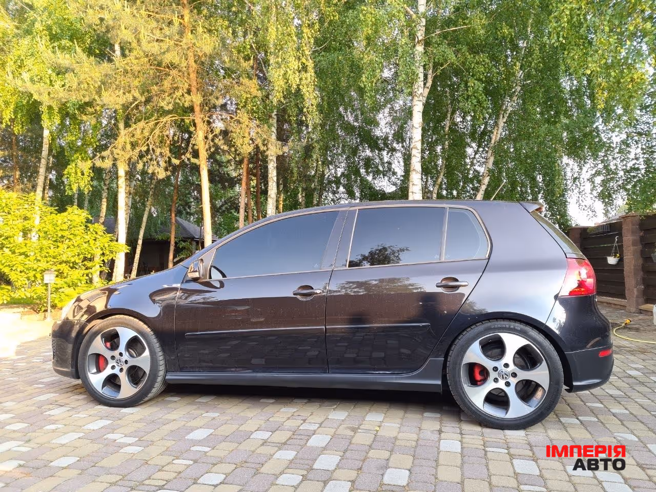 Volkswagen Golf GTI - фото 18