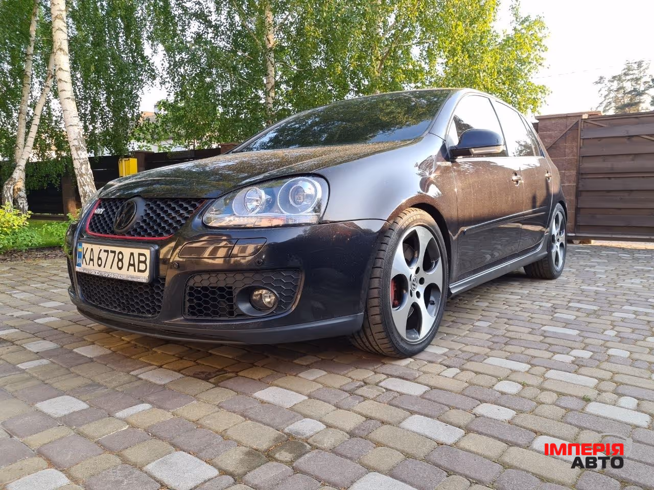 Volkswagen Golf GTI - фото 11