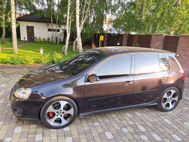 Volkswagen Golf GTI - зображення 5