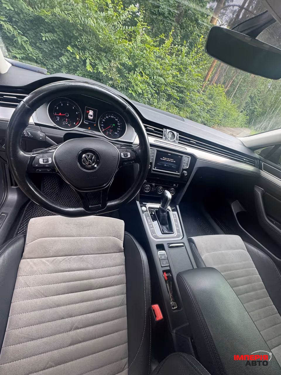 Volkswagen Passat - фото 6