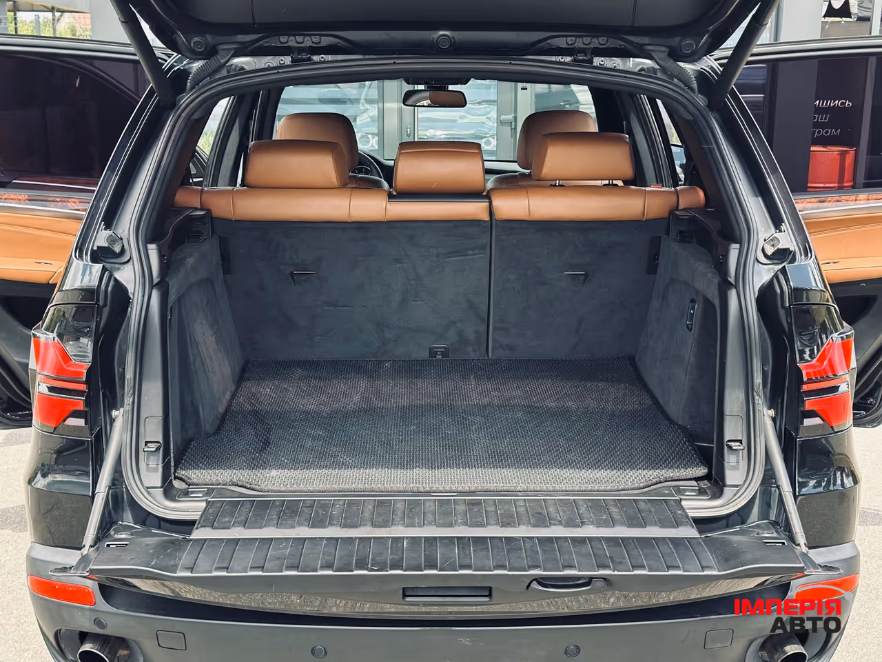 BMW X5 - фото 8