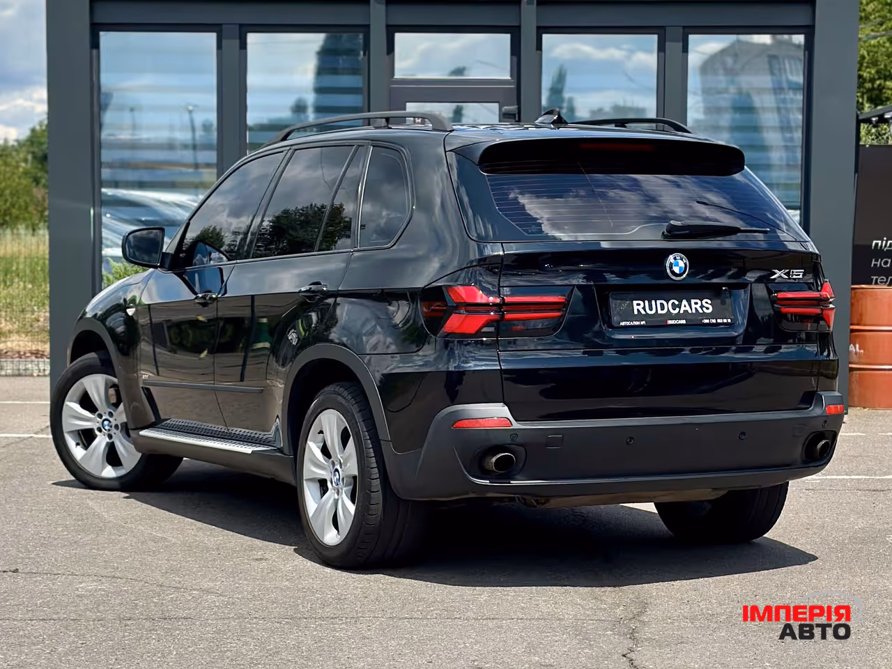 BMW X5 - фото 4