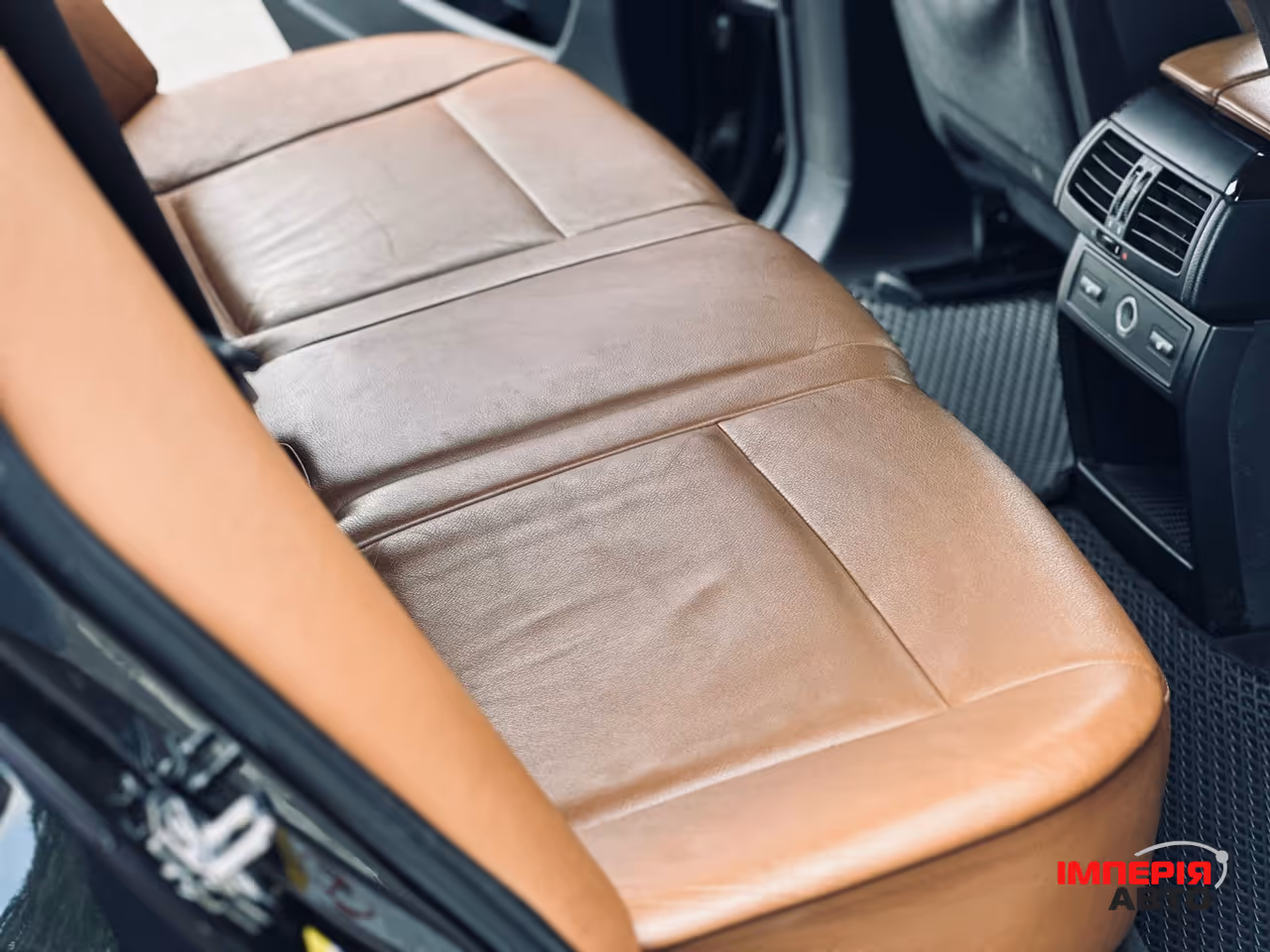 BMW X5 - фото 10