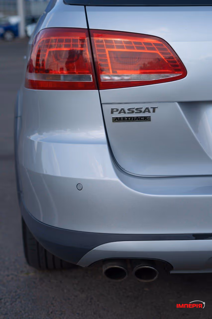 Volkswagen Passat - фото 14