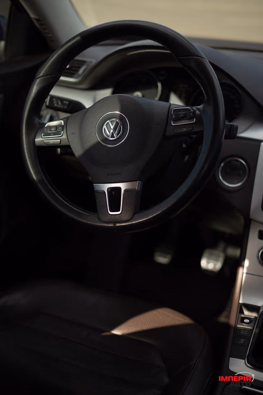 Volkswagen Passat - фото 37