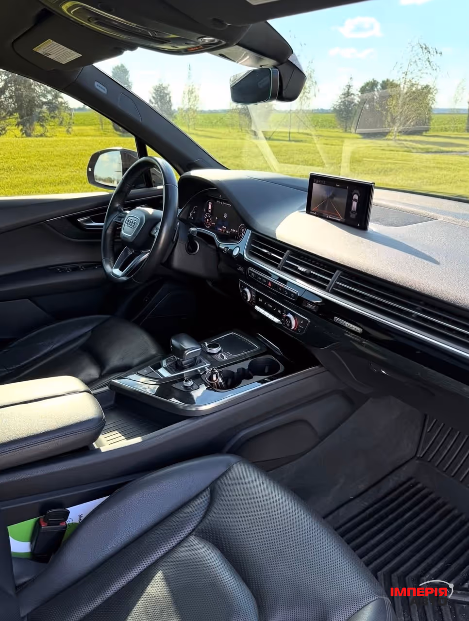 Audi Q7 - фото 7