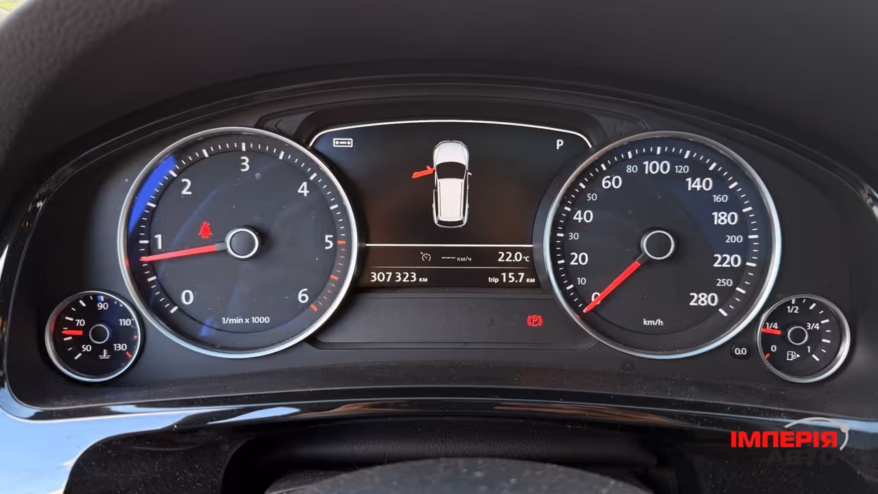 Volkswagen Touareg - фото 13