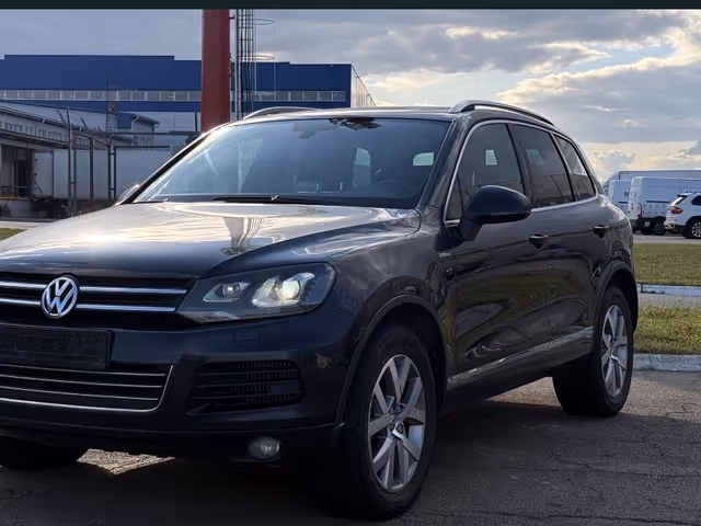 Volkswagen Touareg - зображення 1