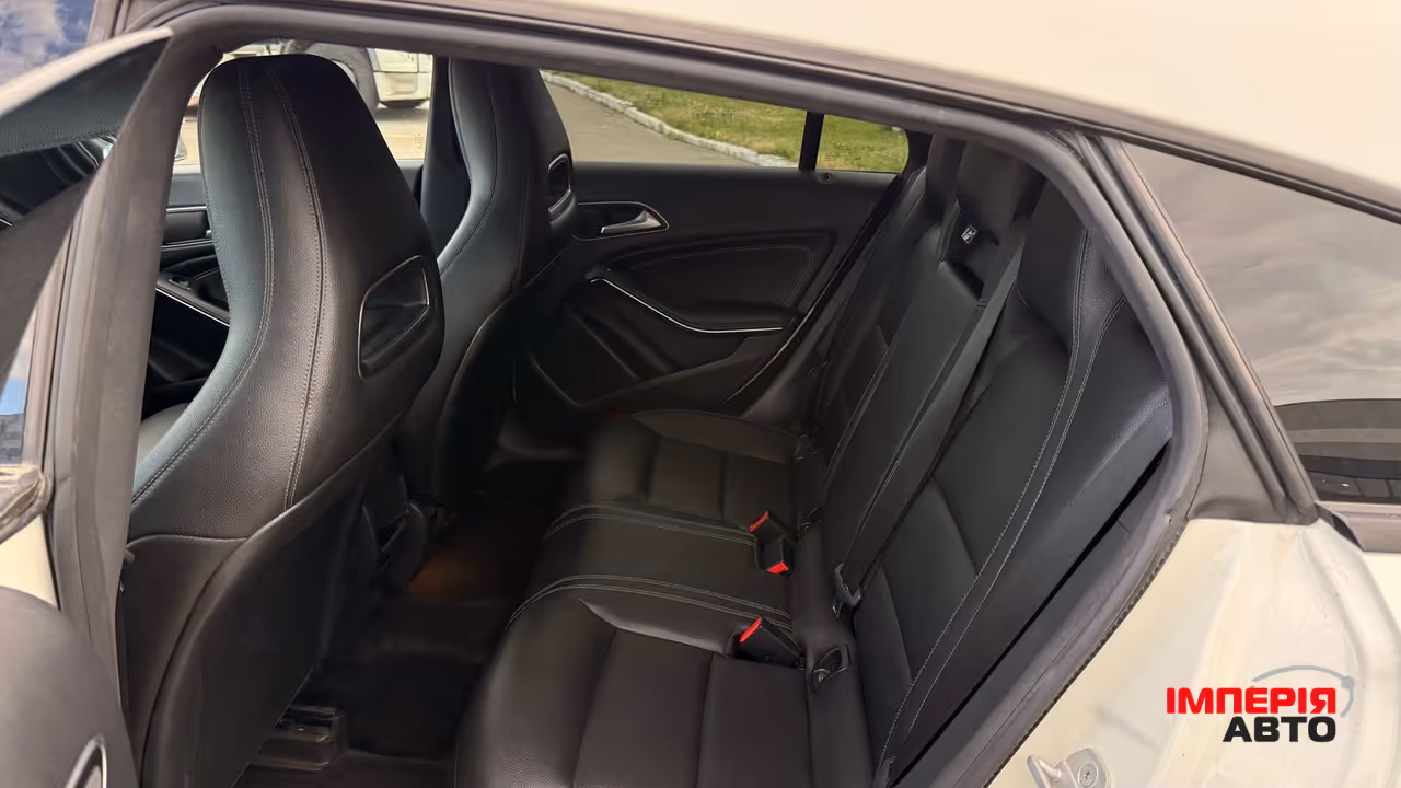 Mercedes-Benz CLA - фото 24