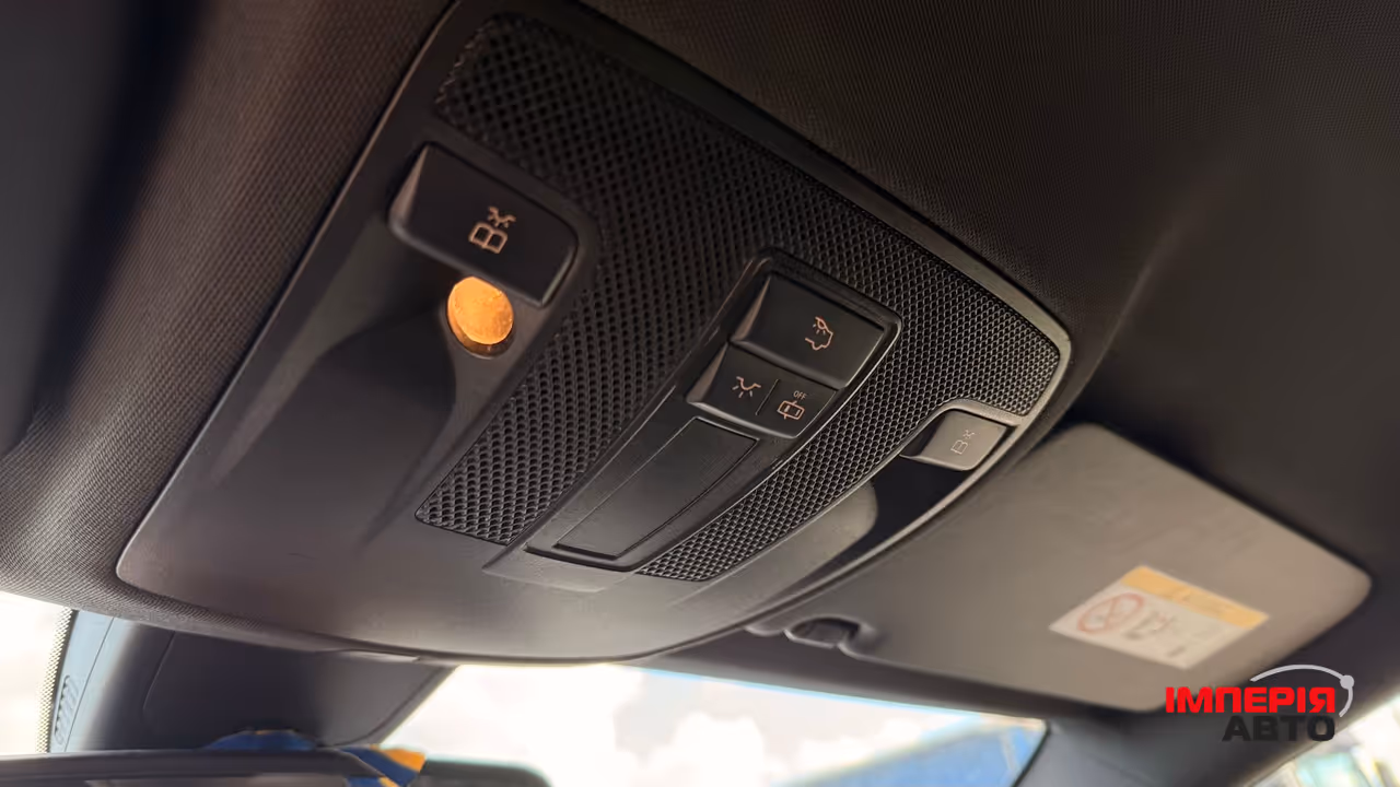 Mercedes-Benz CLA - фото 19