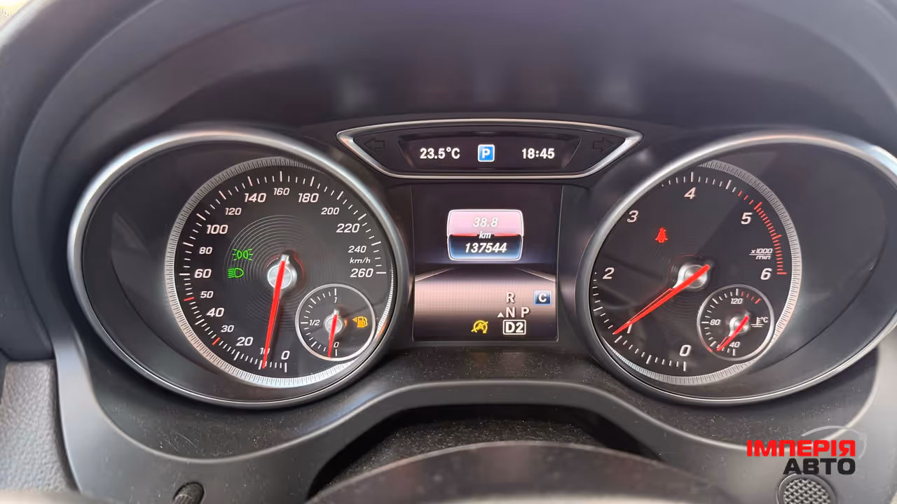 Mercedes-Benz CLA - фото 26