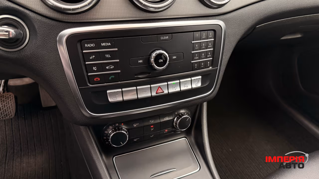 Mercedes-Benz CLA - фото 17