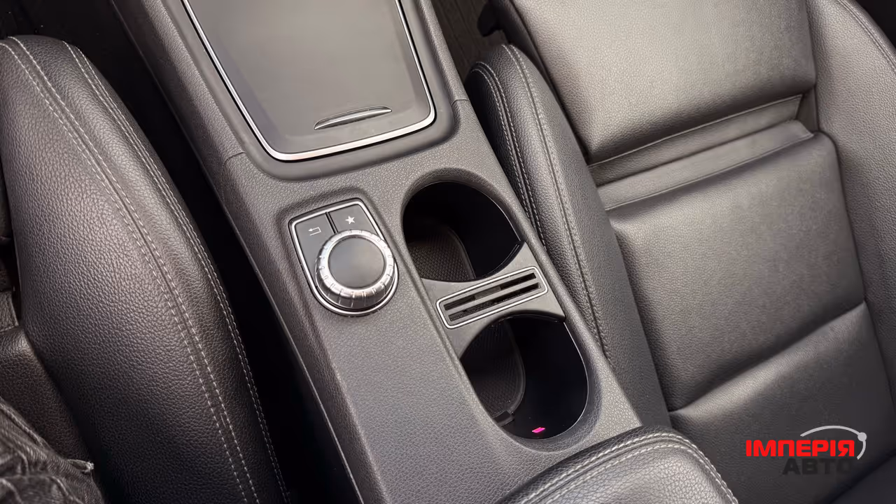 Mercedes-Benz CLA - фото 18