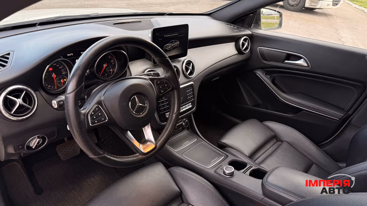 Mercedes-Benz CLA - фото 12