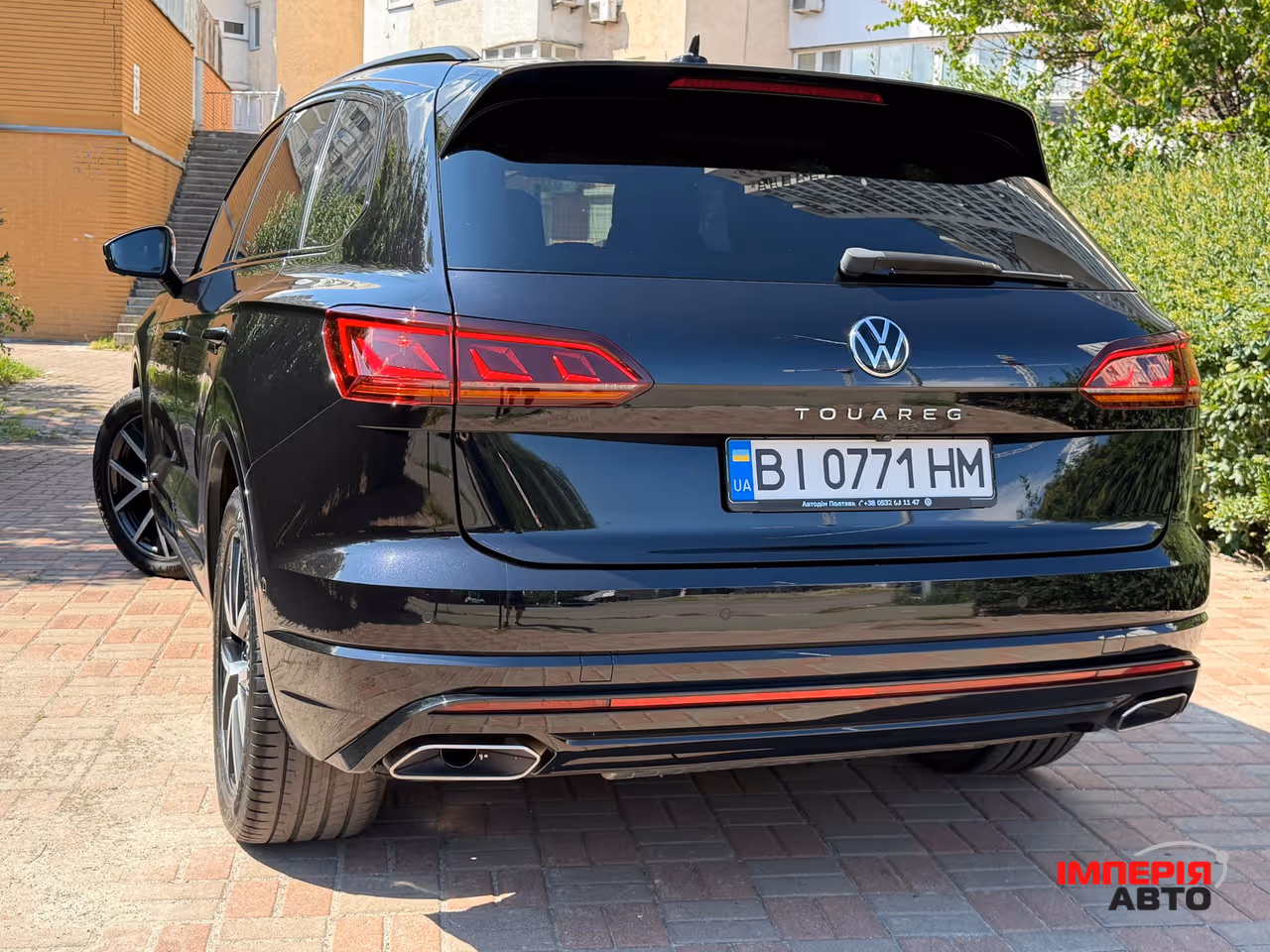 Volkswagen Touareg - фото 2