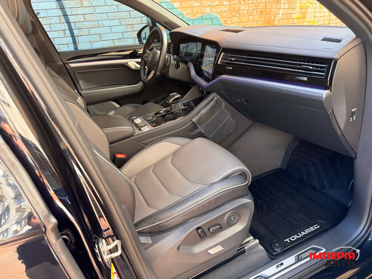 Volkswagen Touareg - фото 20