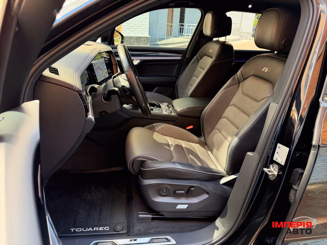 Volkswagen Touareg - фото 15