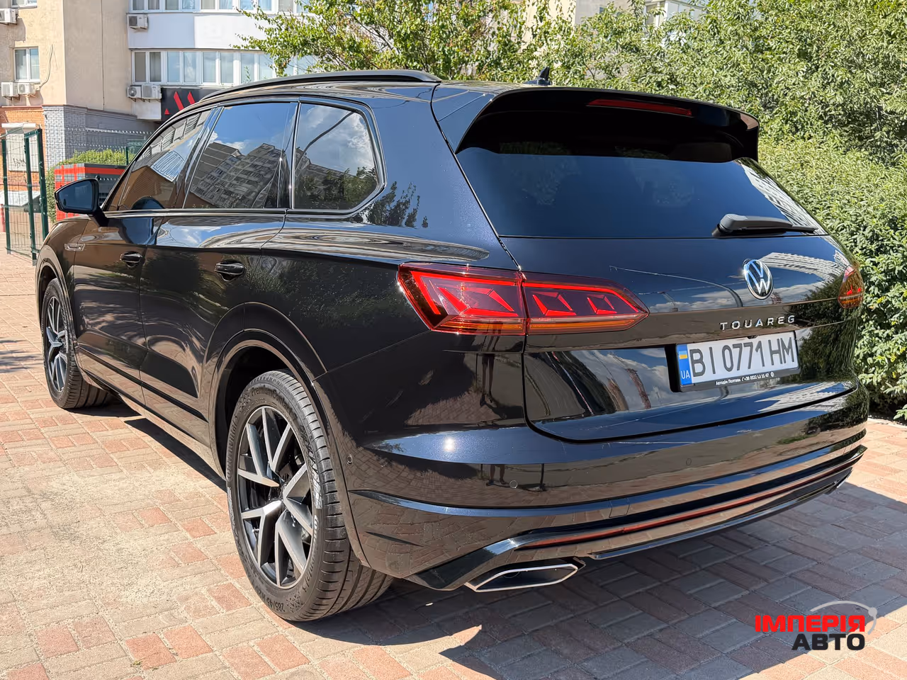 Volkswagen Touareg - фото 10