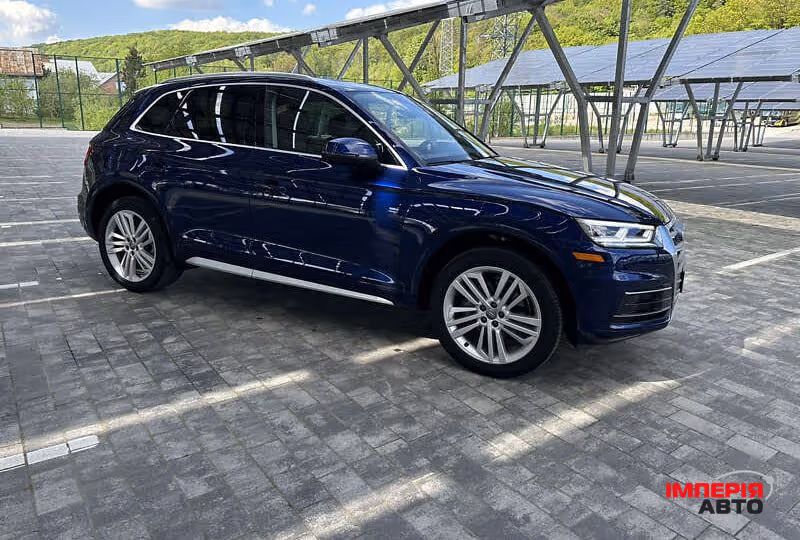 Audi Q5 - фото 4
