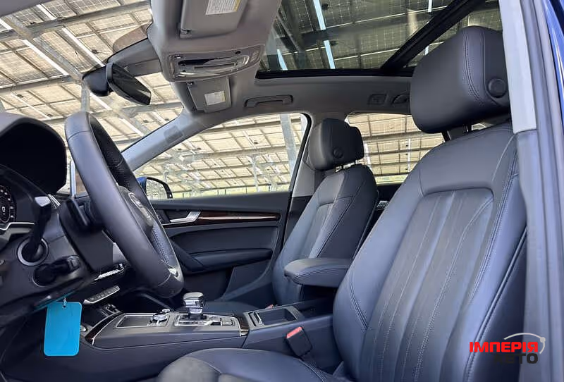 Audi Q5 - фото 16