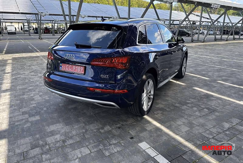 Audi Q5 - фото 6