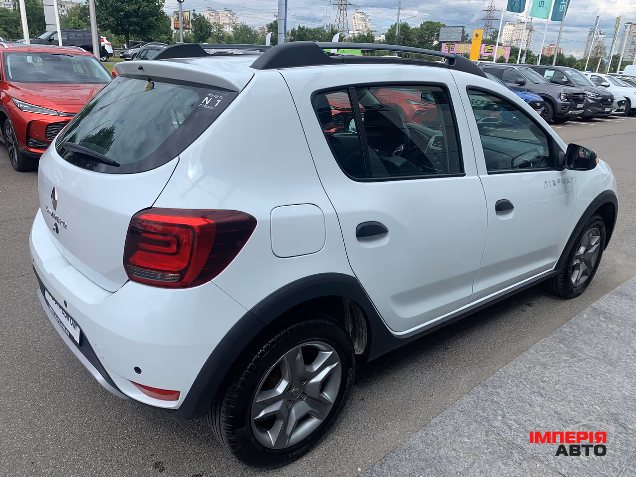 Renault Sandero - фото 6