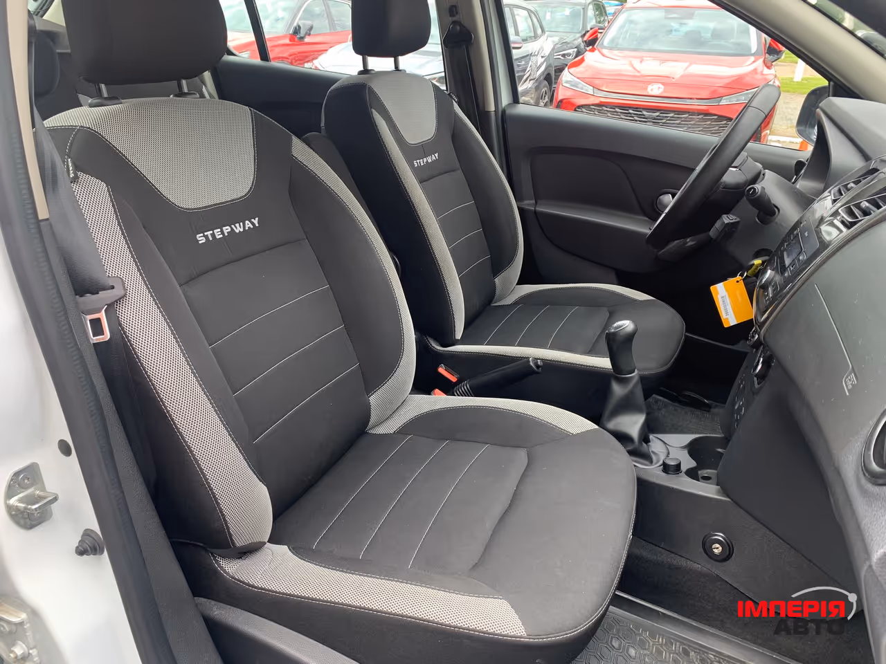 Renault Sandero - фото 12