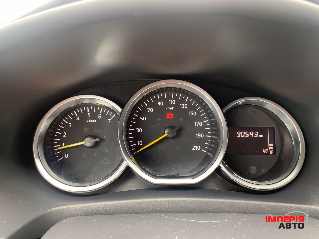 Renault Sandero - фото 30