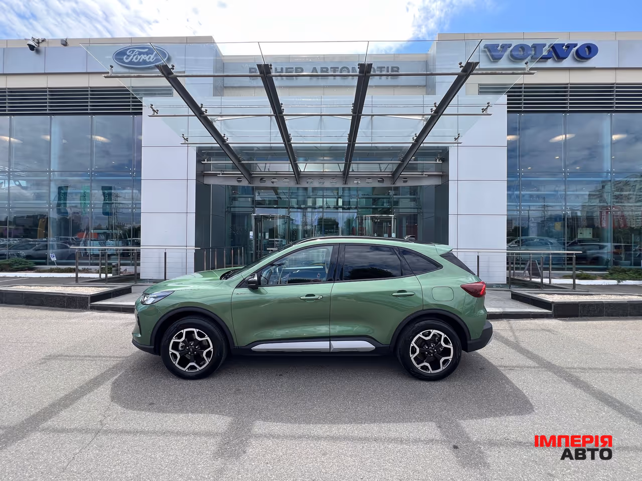 Ford Kuga - фото 3