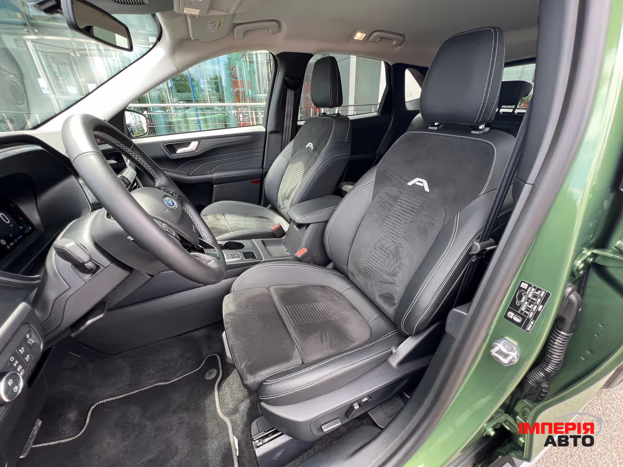 Ford Kuga - фото 15