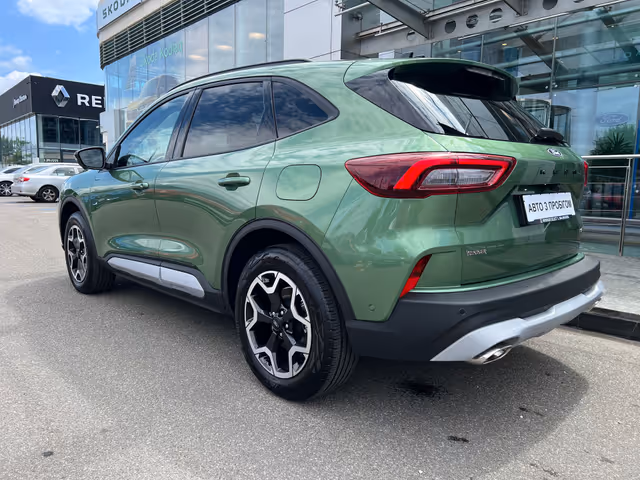 Ford Kuga - зображення 4