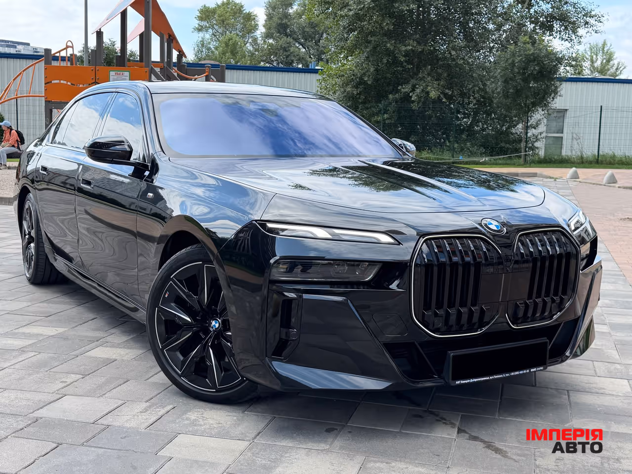 BMW 7 серії - фото 1