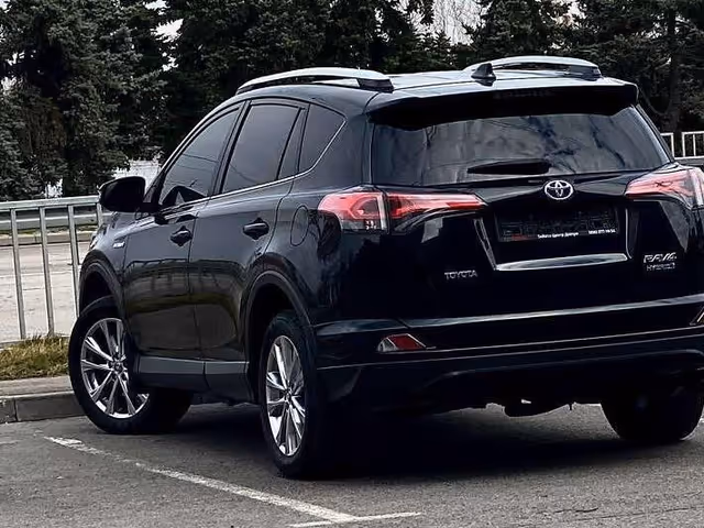 Toyota RAV4 - зображення 4