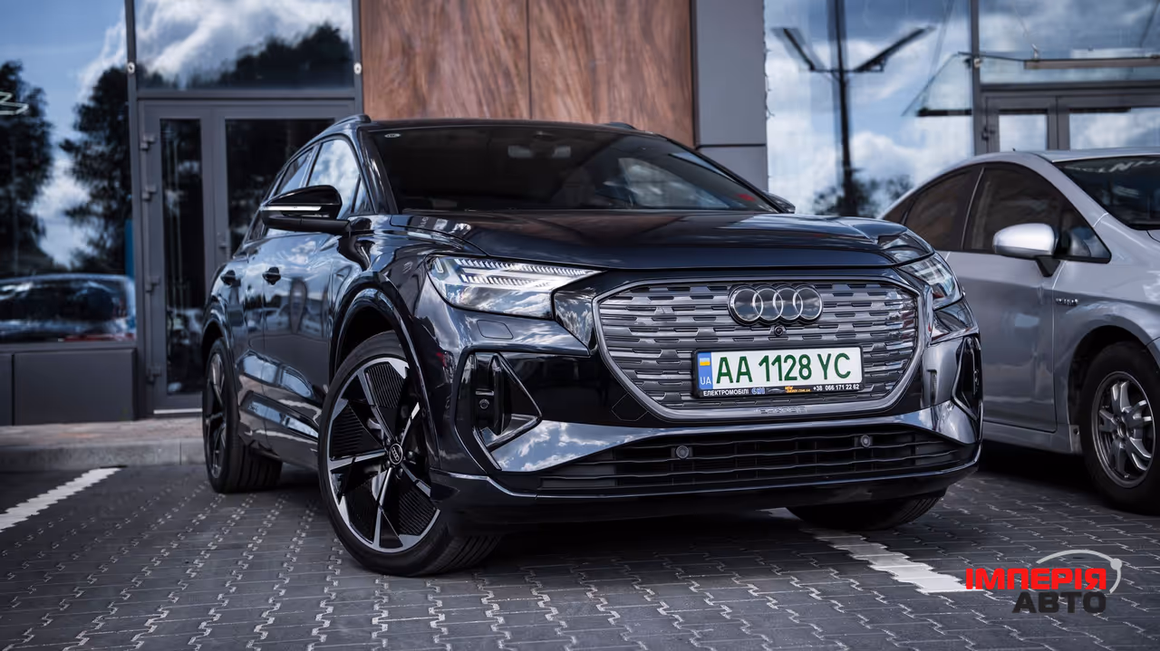 Audi Q4 e-tron - фото 11