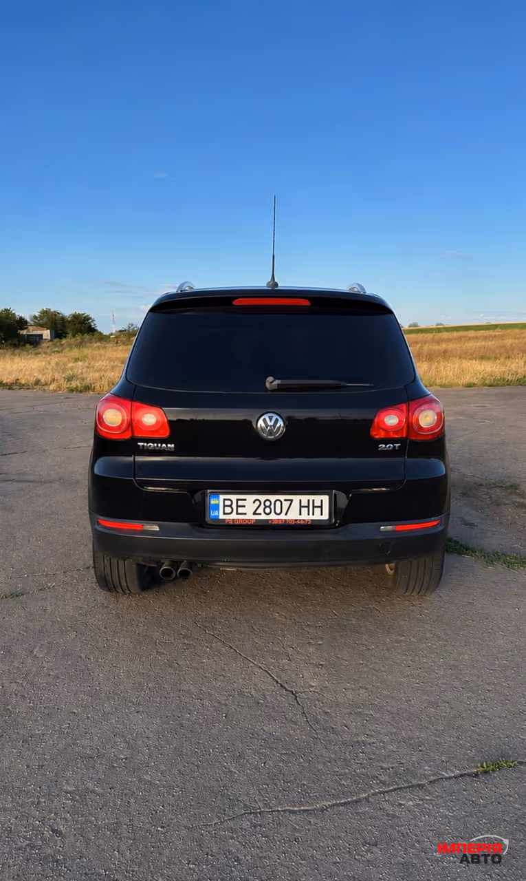 Volkswagen Tiguan - фото 5