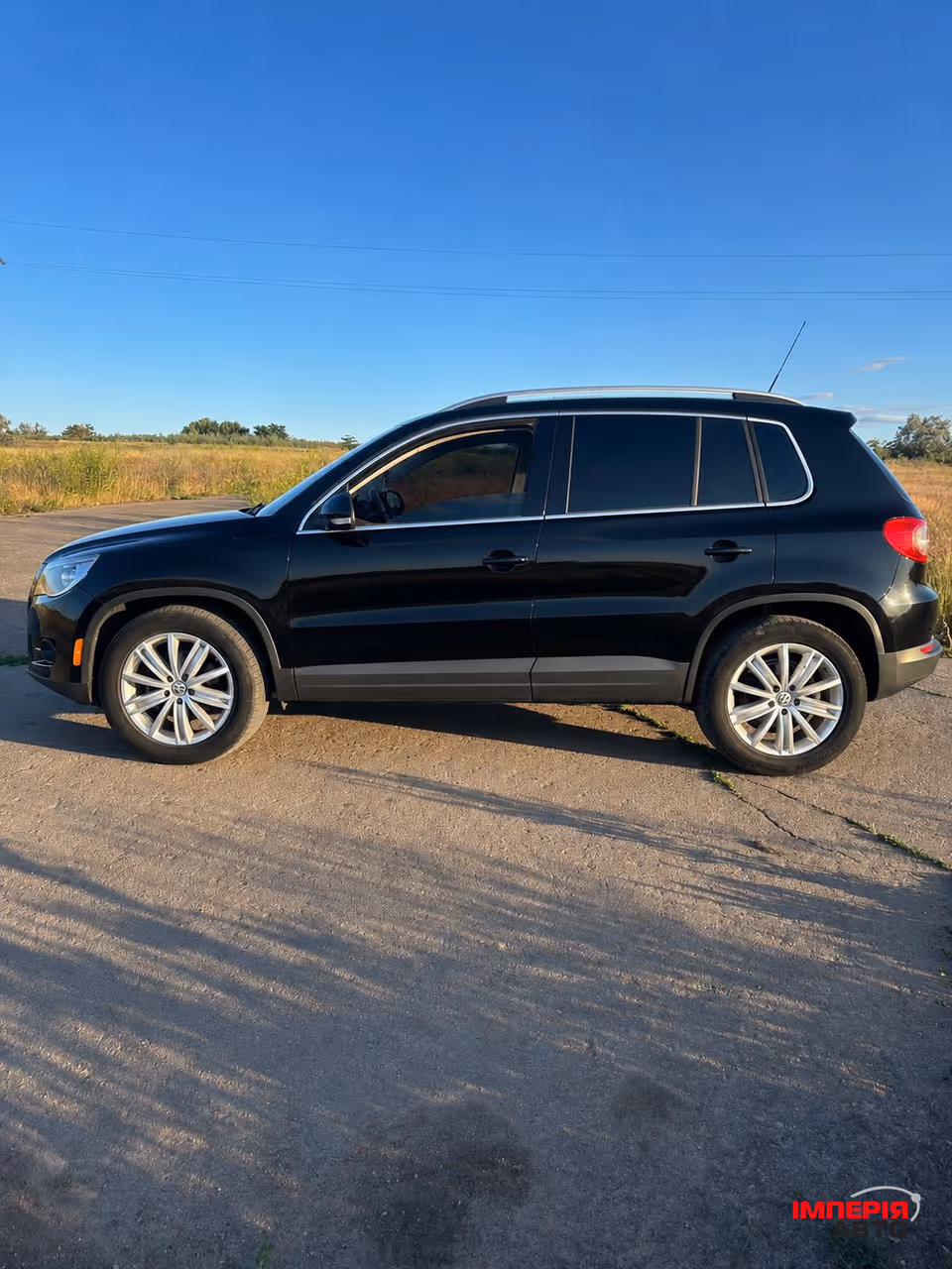 Volkswagen Tiguan - фото 3