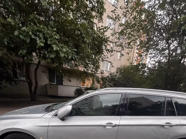 Volkswagen Passat - зображення 2