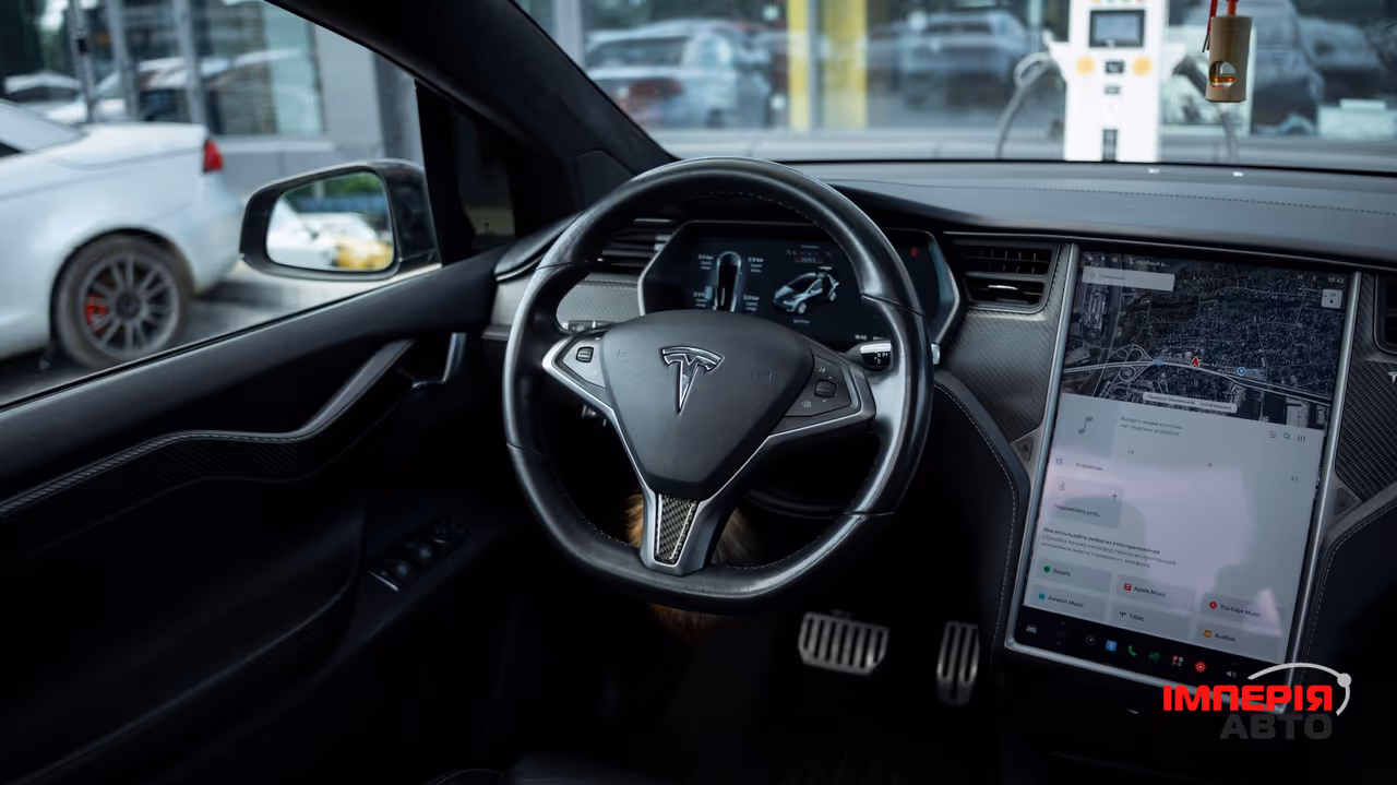 Tesla Model X - фото 10
