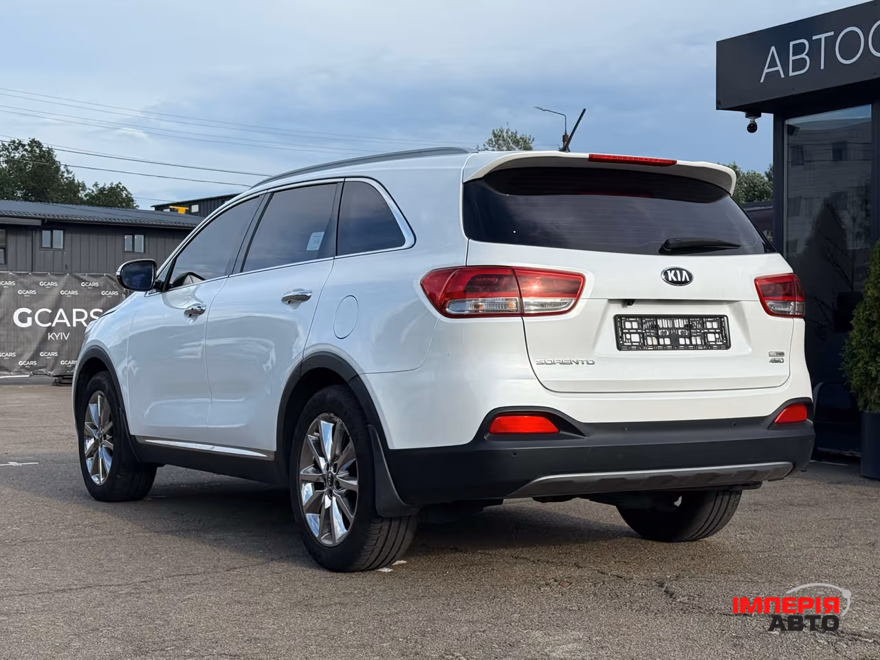 Kia Sorento - фото 4