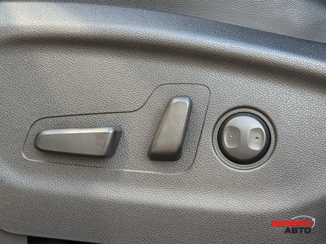 Kia Sorento - фото 11