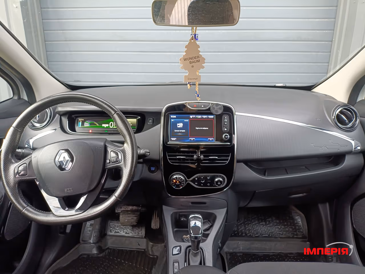 Renault ZOE - фото 16