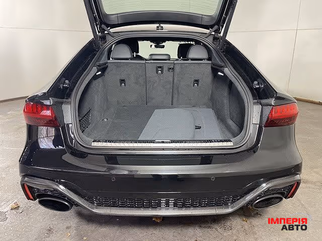 Audi RS 7 - фото 6